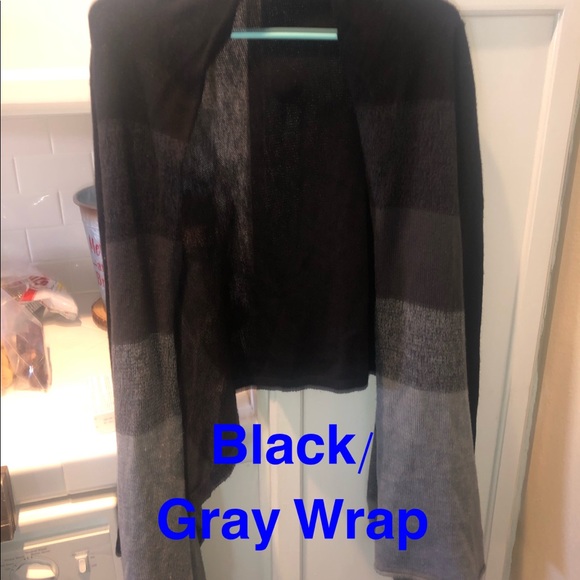 Sweaters/Wraps - Picture 5 of 8